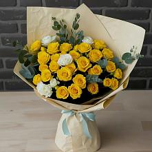 Букет цветов из:  Розы #REPLACE_PRED# Ровное