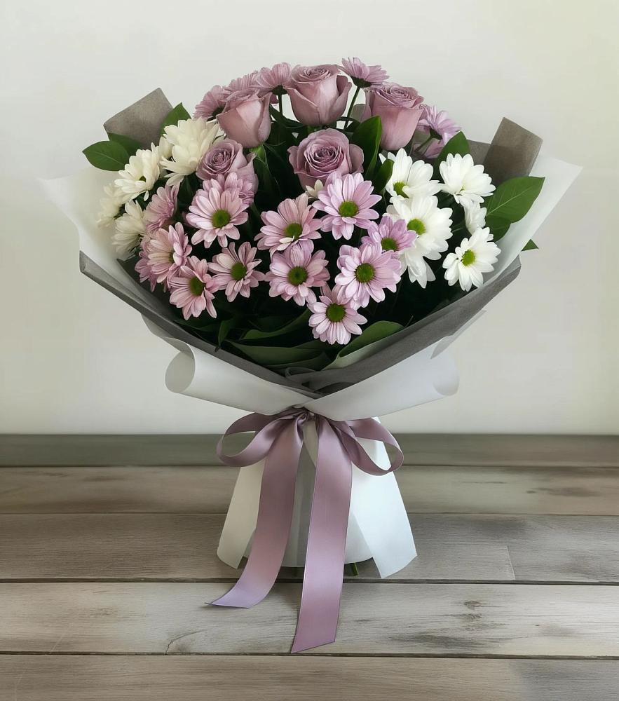 Букет цветов из: Хризантемы и Розы в Ровное