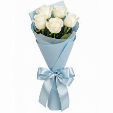 Букет 5 Белых роз Проуд в Ровное