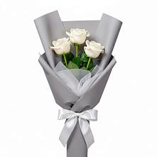 Букет 3 белые розы #REPLACE_PRED# Ровное
