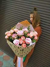 Букет цветов из:  Розы #REPLACE_PRED# Ровное
