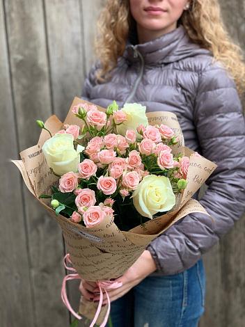 Букет цветов из: Розы в Ровное