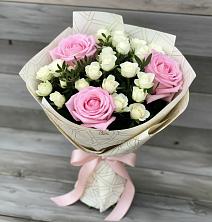 Букет цветов из:  Розы в Ровное