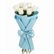 Букет 7 белых роз Проуд в Ровное