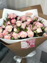 Букет цветов из:  Розы в Ровное