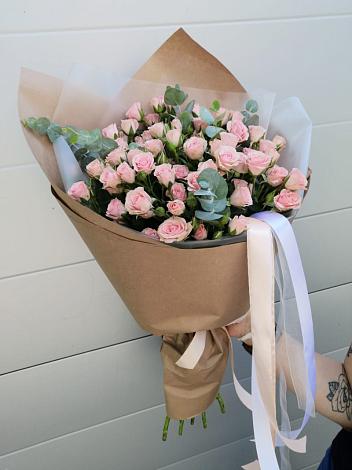 Букет цветов из: Розы в Ровное
