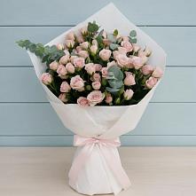 Букет цветов из:  Розы в Ровное